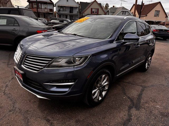 Used 2018 Lincoln MKC Select w/ Select Plus Package AWD/4WD image 3