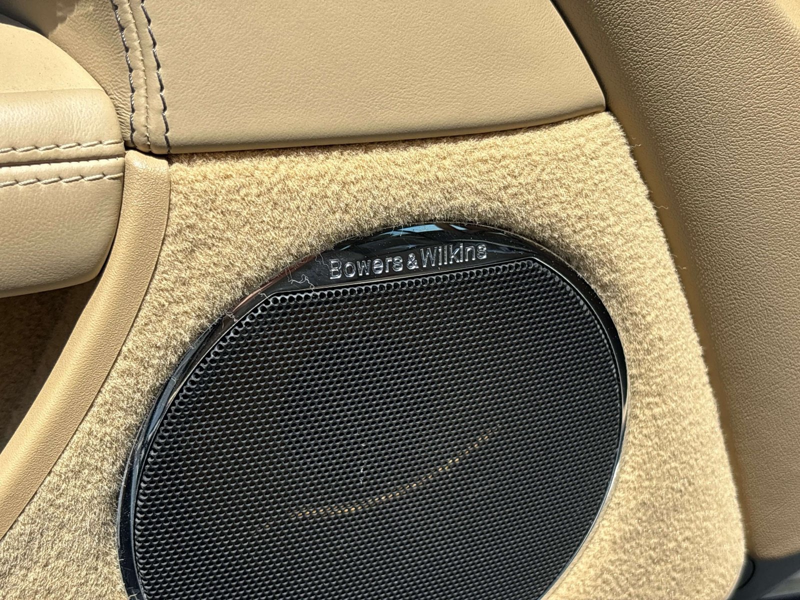 Used 2012 Jaguar XK Coupe RWD image 13