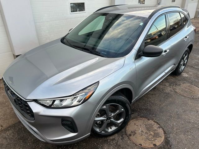 Certified 2024 Ford Escape ST-Line image 1