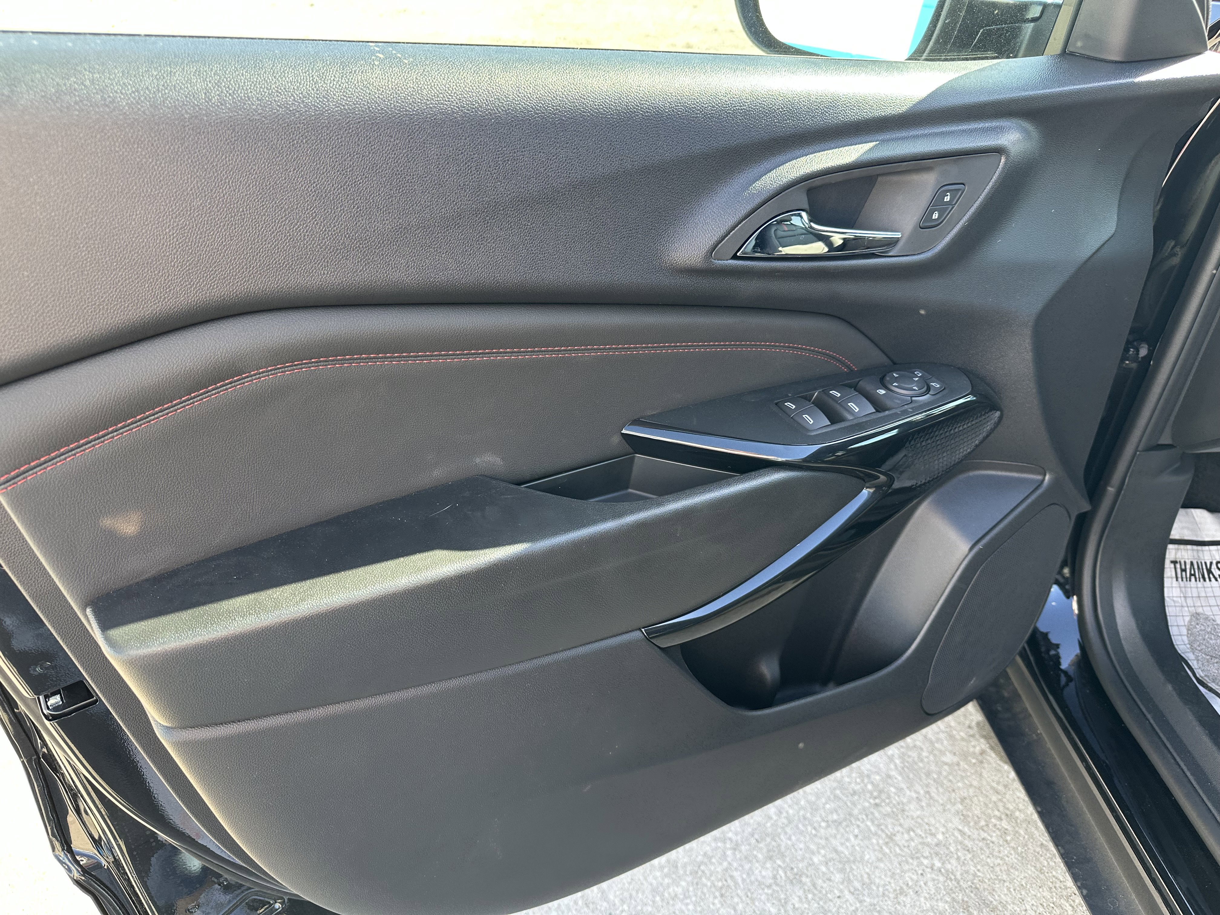 New 2026 Chevrolet Trax RS w/ Sunroof Package FWD image 16