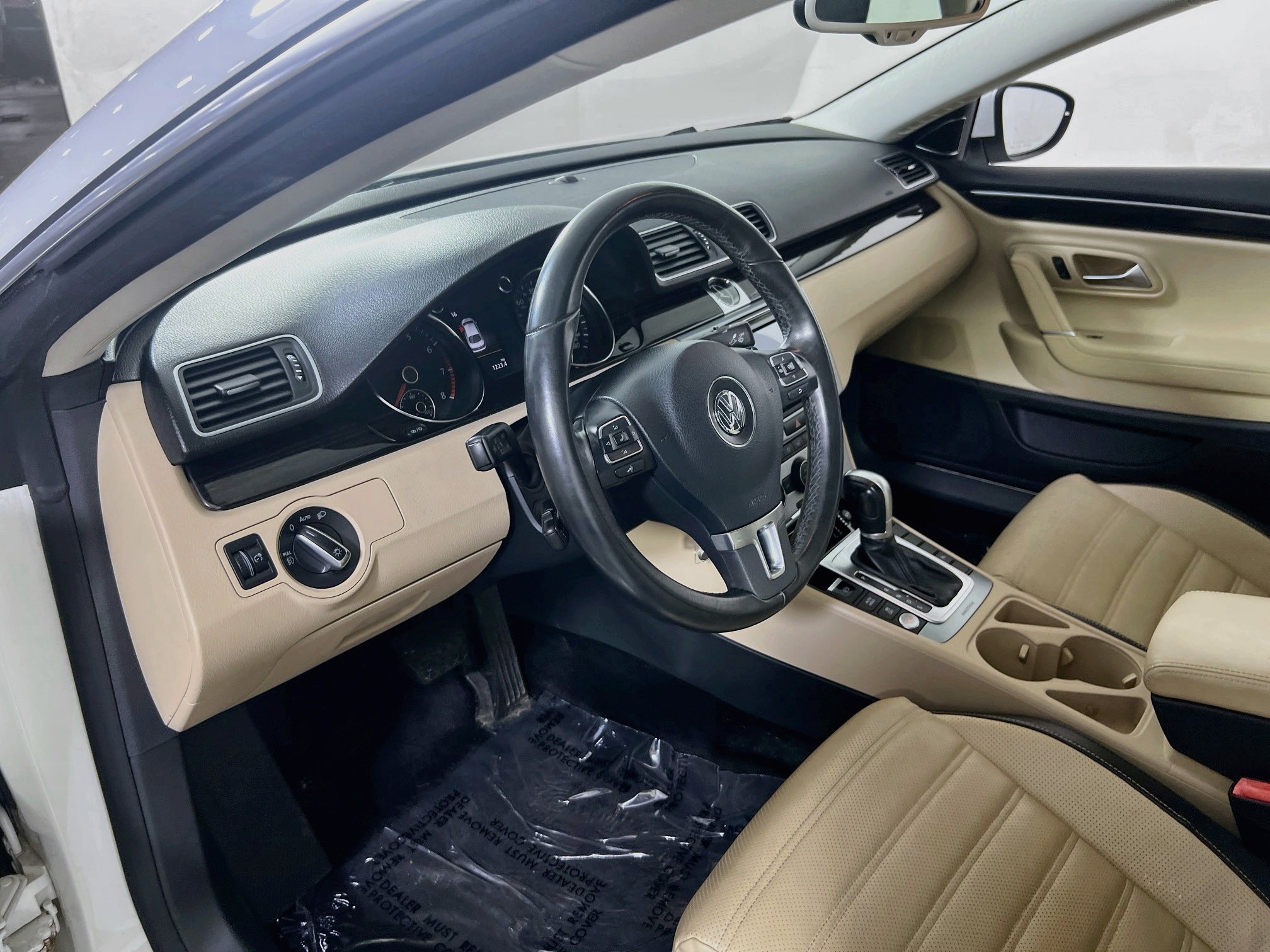 Used 2016 Volkswagen CC Executive AWD/4WD image 9