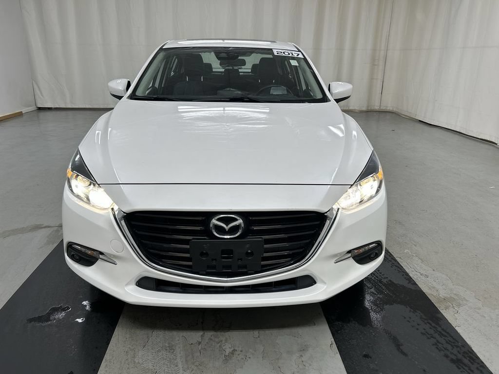 Used 2017 MAZDA MAZDA3 Grand Touring FWD image 2
