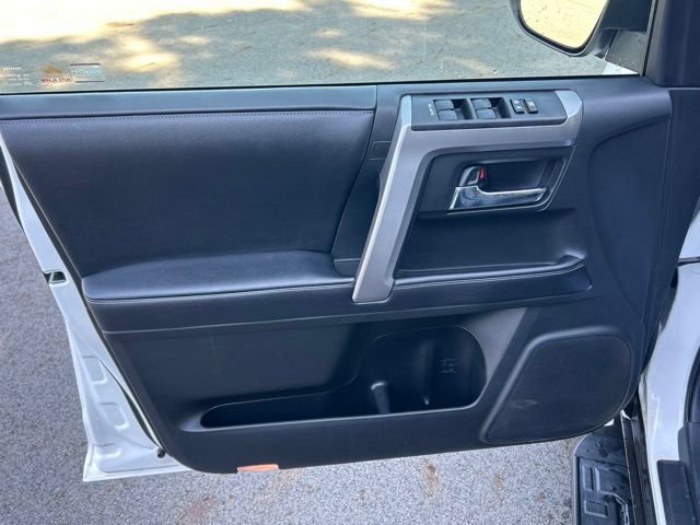 Used 2019 Toyota 4Runner SR5 Premium AWD/4WD image 21