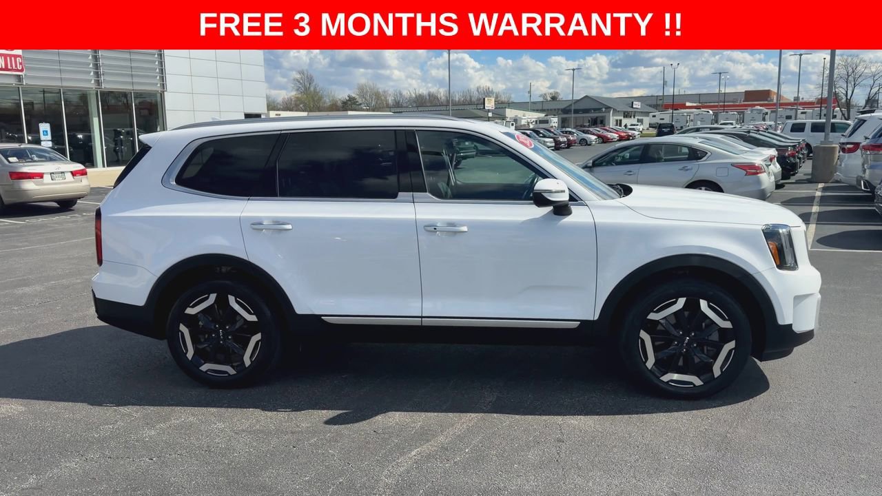 Used 2025 Kia Telluride S image 9