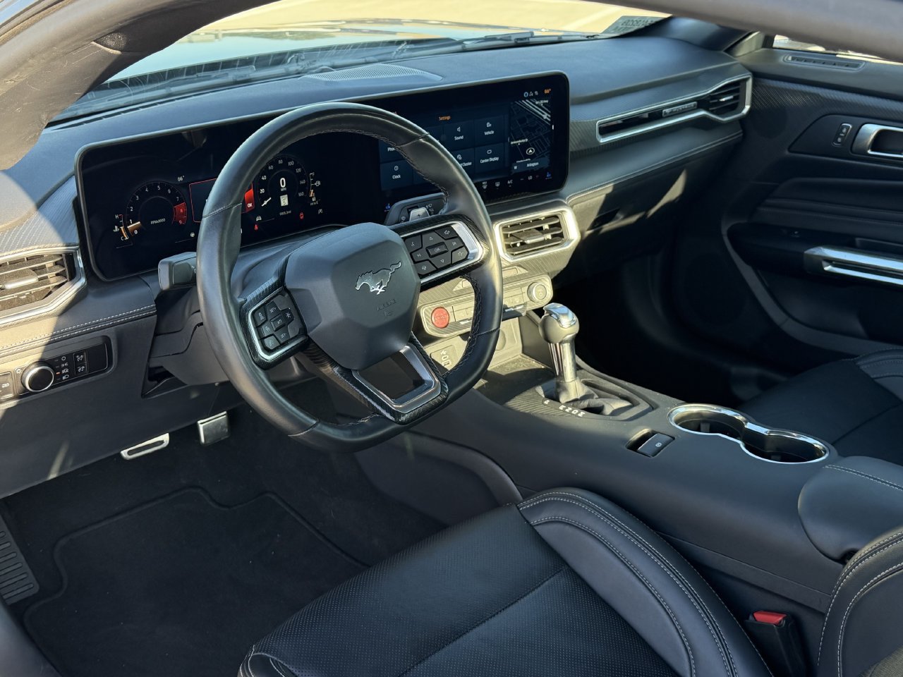 Used 2025 Ford Mustang GT Premium RWD image 11