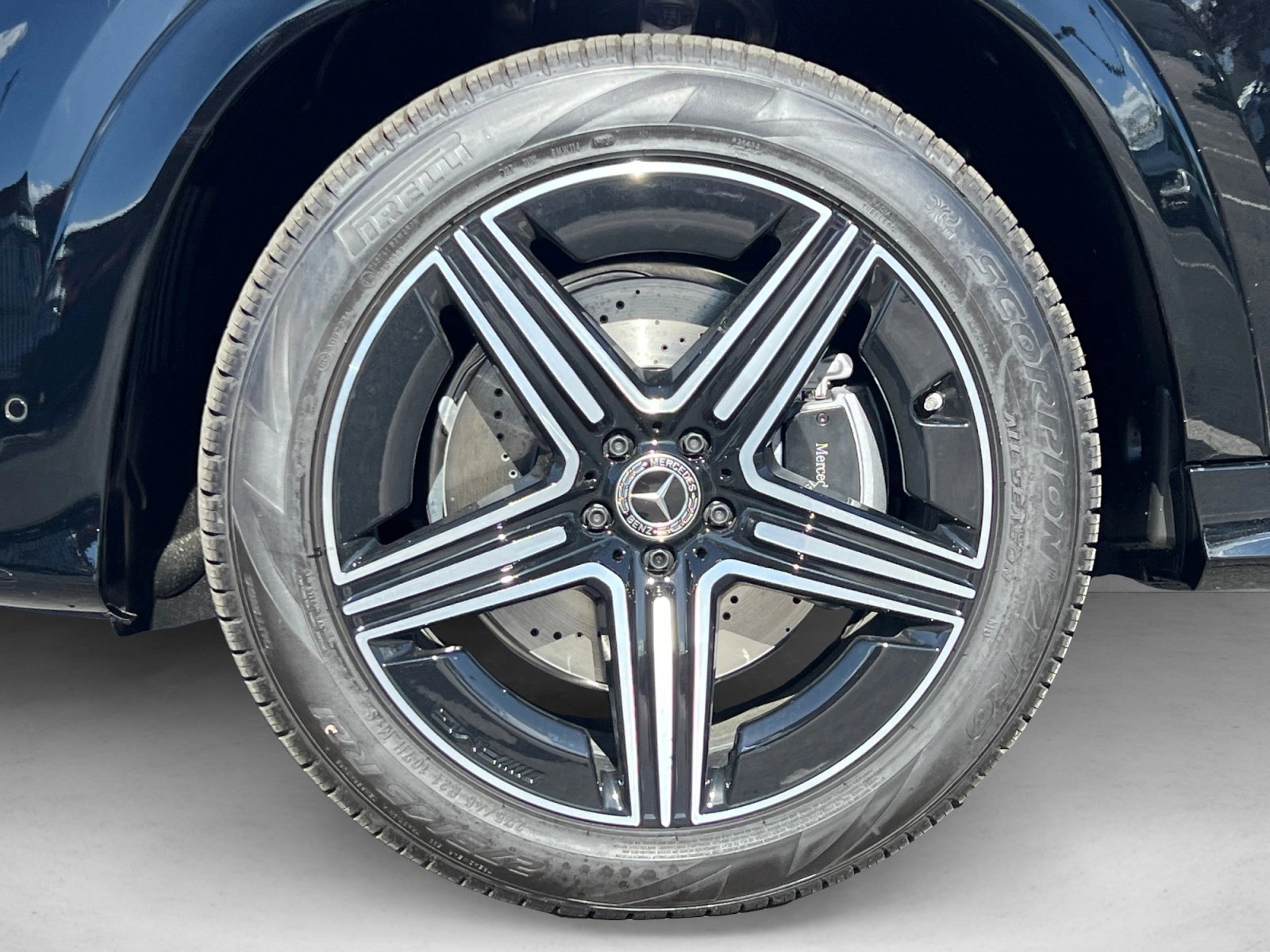 New 2026 Mercedes-Benz GLE 350 4MATIC image 9