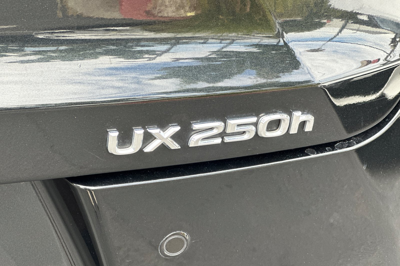 Used 2024 Lexus UX 250h FWD image 29