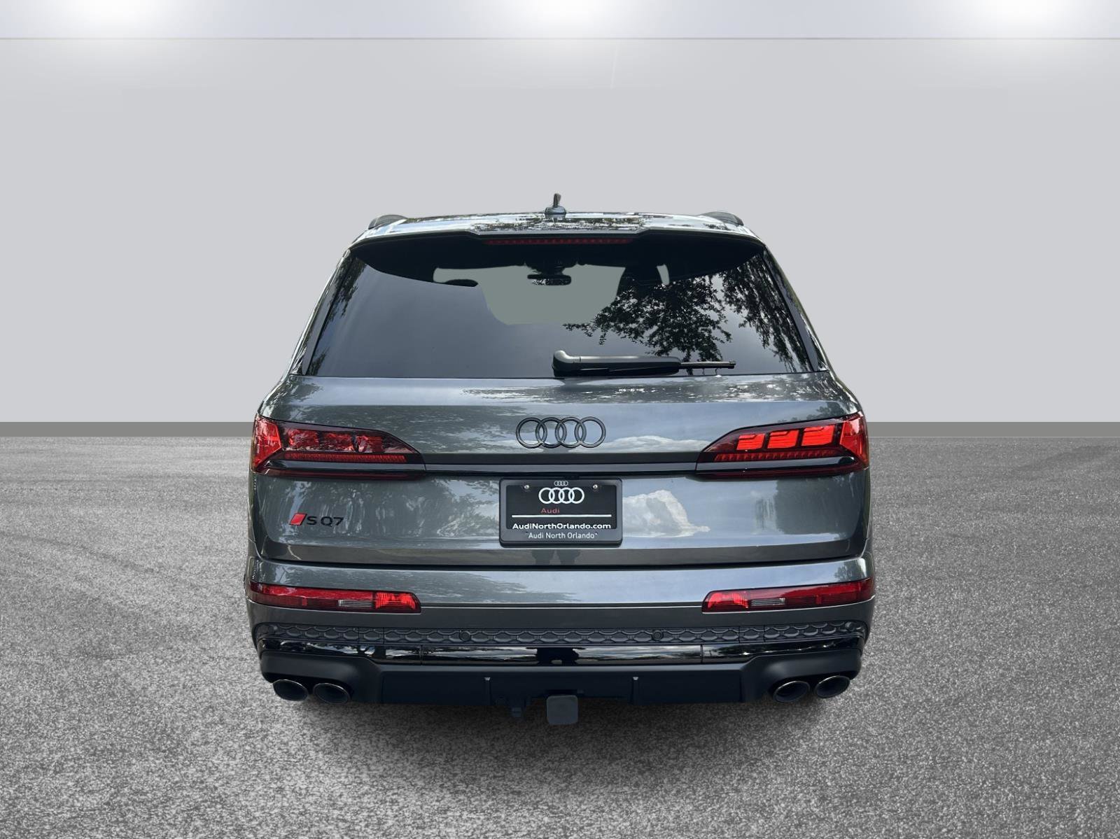 New 2026 Audi SQ7 Prestige image 5