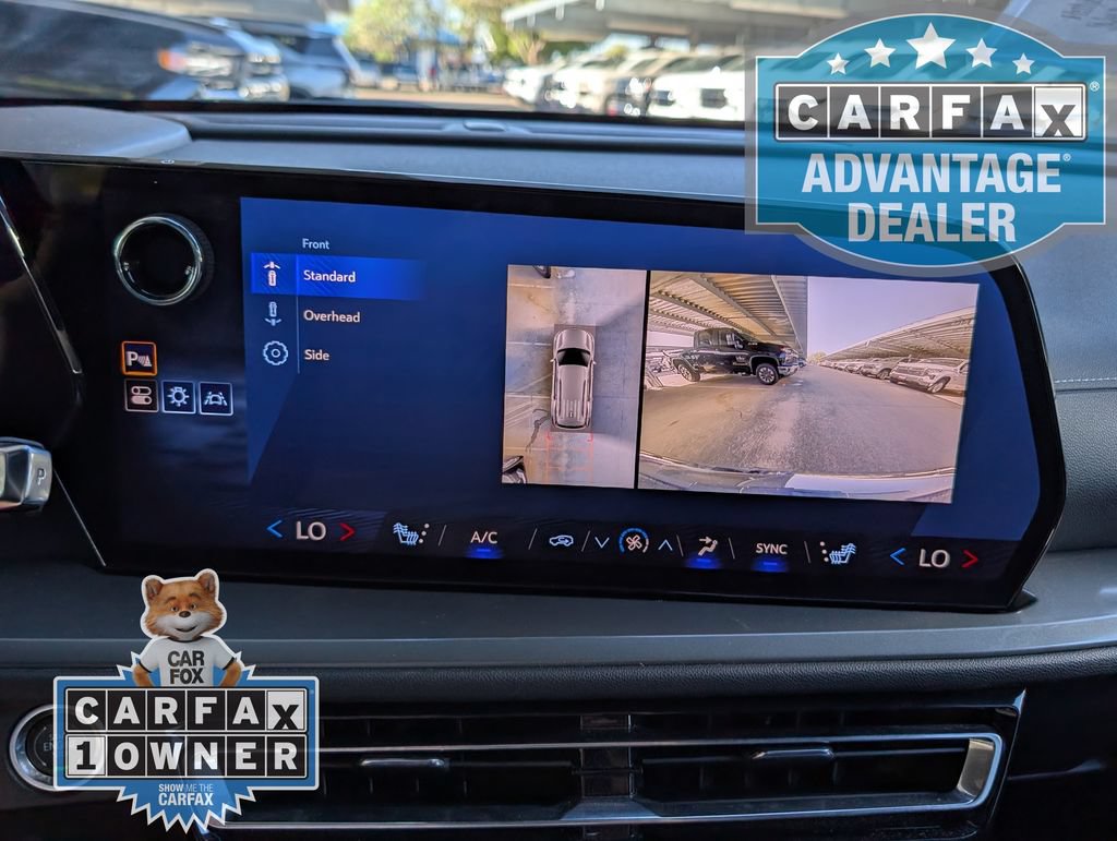 Used 2024 Chevrolet Traverse LT AWD/4WD image 9