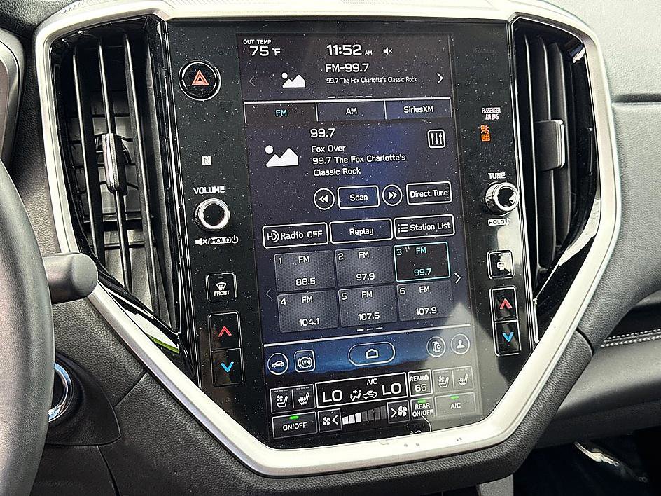 Used 2023 Subaru Ascent Touring AWD/4WD image 13