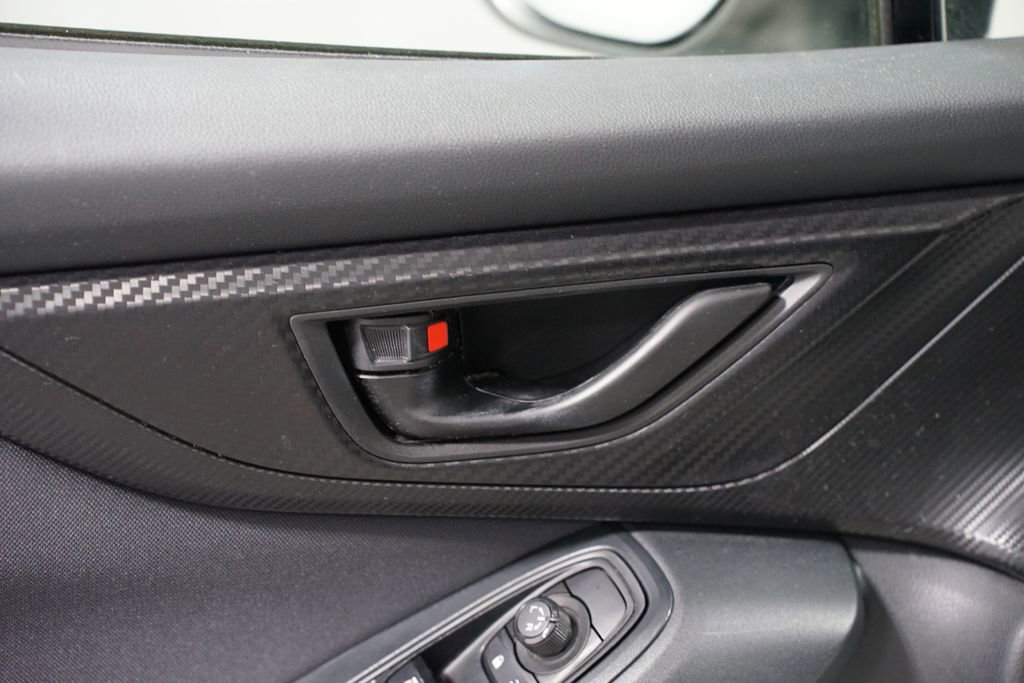 Used 2019 Subaru Crosstrek 2.0i Premium w/ Eyesight System image 30