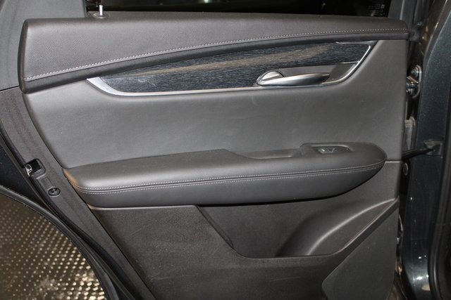 Certified 2022 Cadillac XT5 Premium Luxury image 26