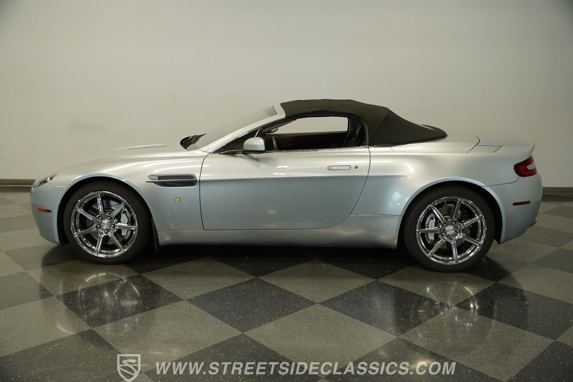 Used 2008 Aston Martin V8 Vantage Roadster image 10