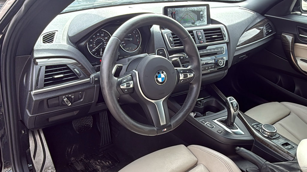 Used 2016 BMW M235i xDrive Convertible AWD/4WD image 31