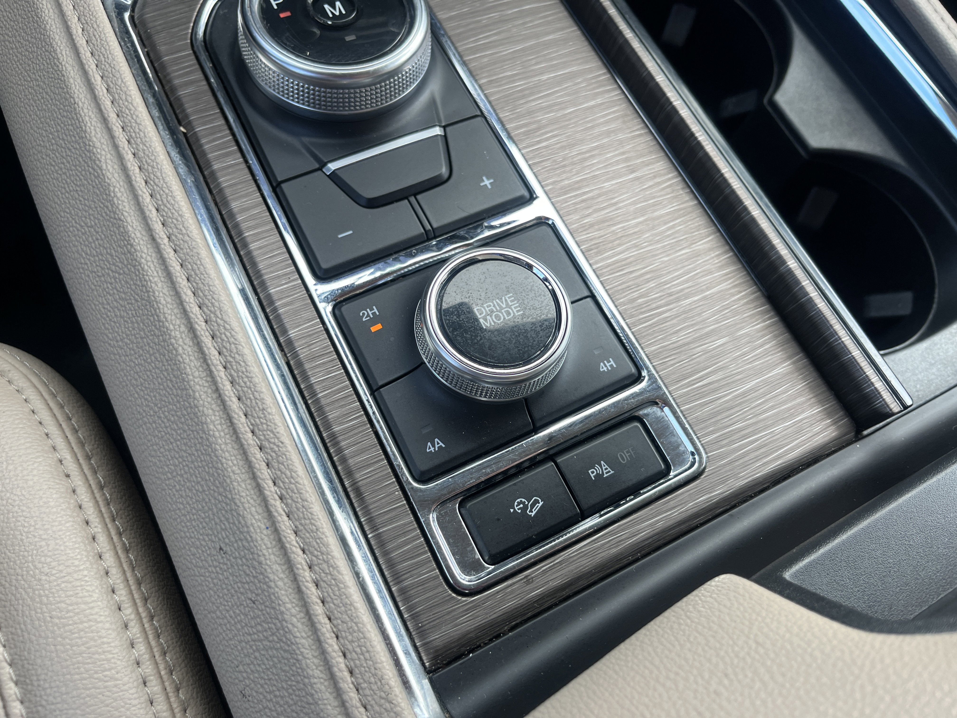 Used 2024 Ford Expedition Max Limited image 28