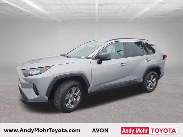 Used 2022 Toyota RAV4 LE AWD/4WD image 4