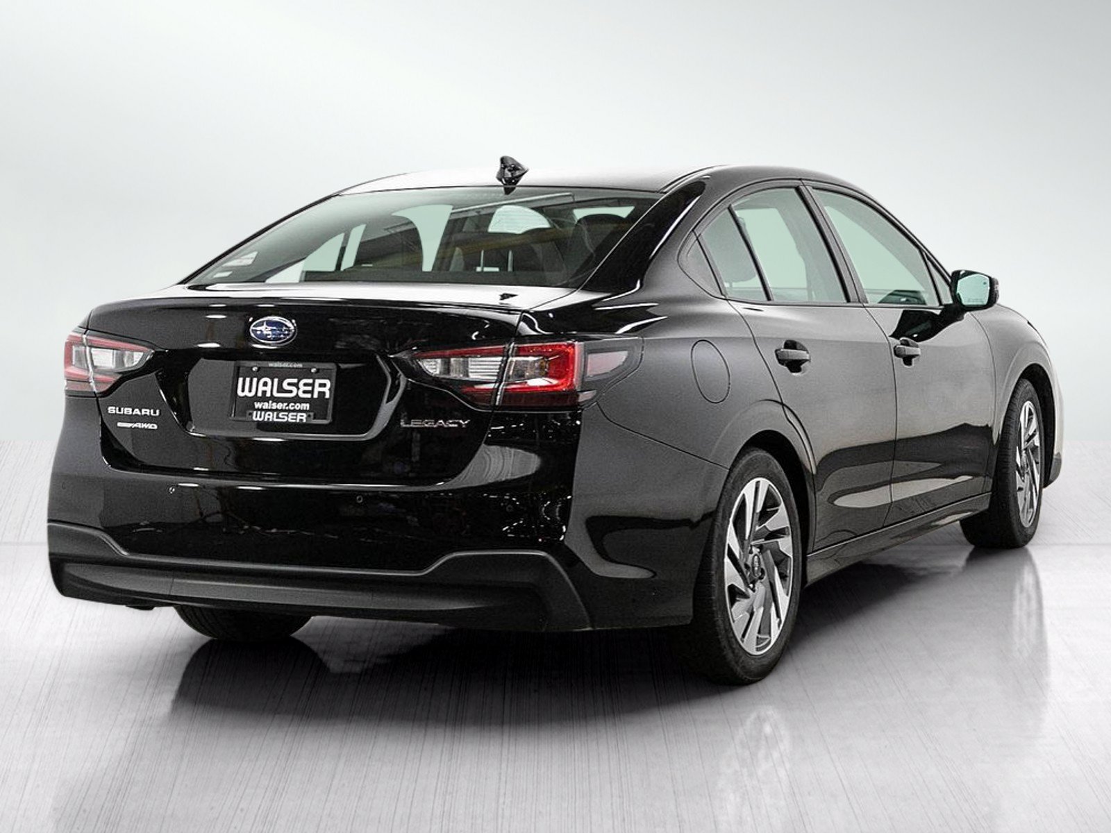 Used 2024 Subaru Legacy Limited AWD/4WD image 5