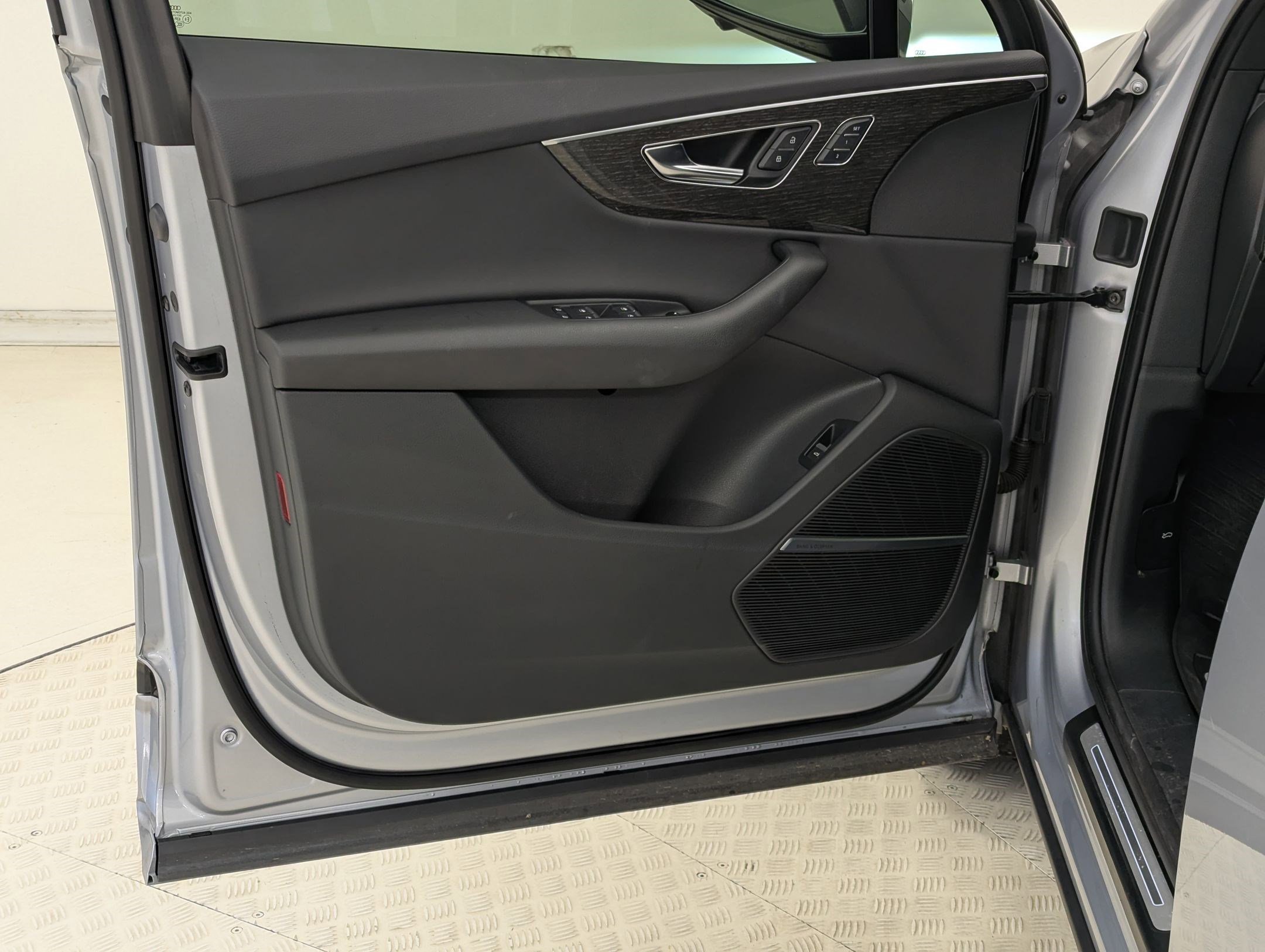 Used 2022 Audi Q7 Premium Plus image 26