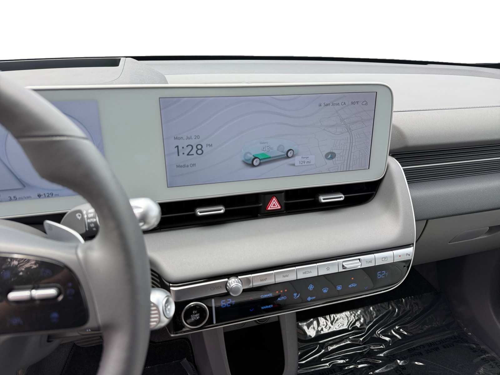 Certified 2024 Hyundai Ioniq 5 Limited RWD image 12