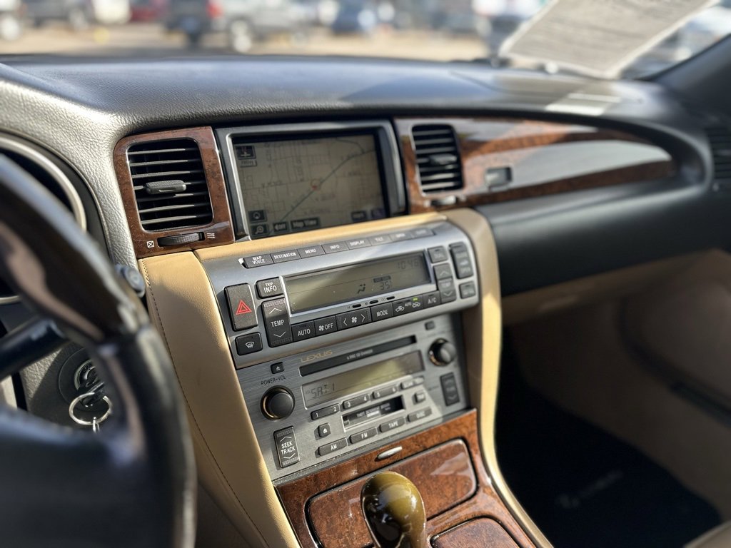 Used 2008 Lexus SC 430 Convertible image 16