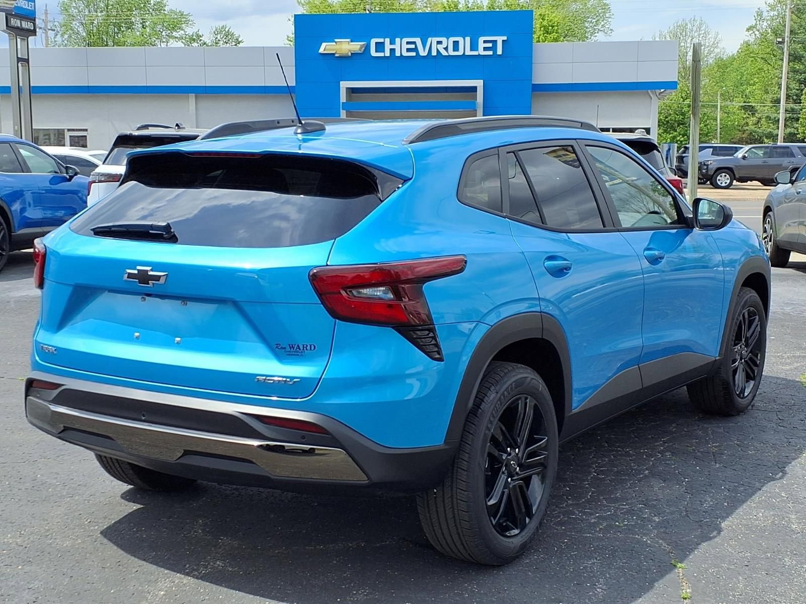 New 2026 Chevrolet Trax ACTIV FWD image 4