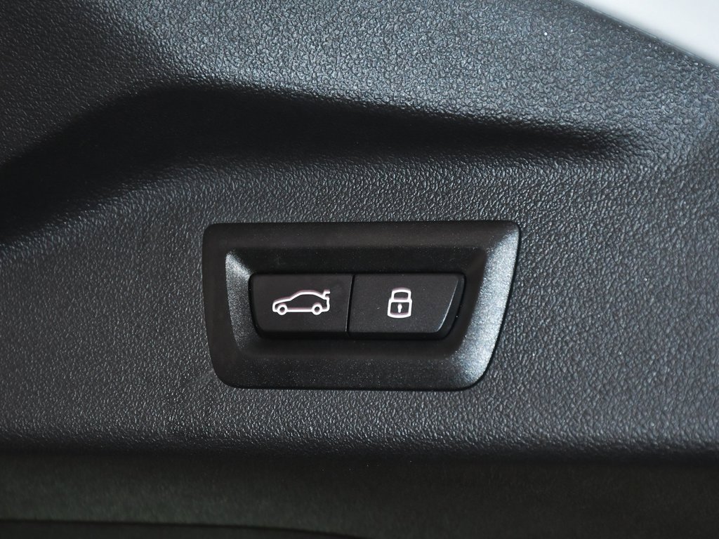 Used 2026 BMW X7 xDrive40i image 86