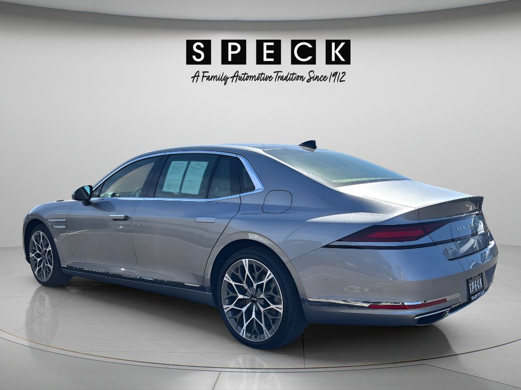 Used 2025 Genesis G90 3.5T AWD/4WD image 3