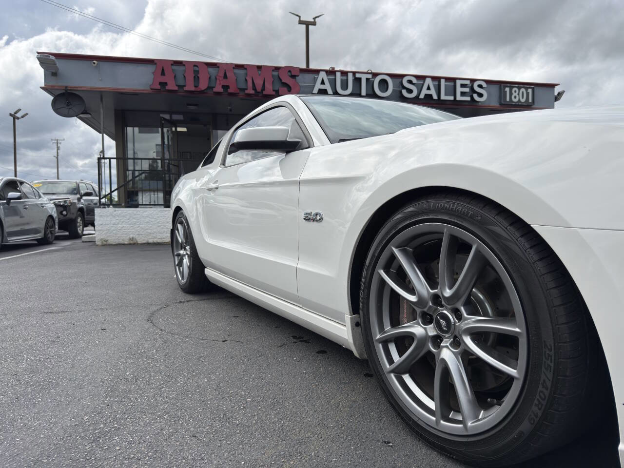 Used 2013 Ford Mustang GT Premium w/ Brembo Brake Pkg image 20