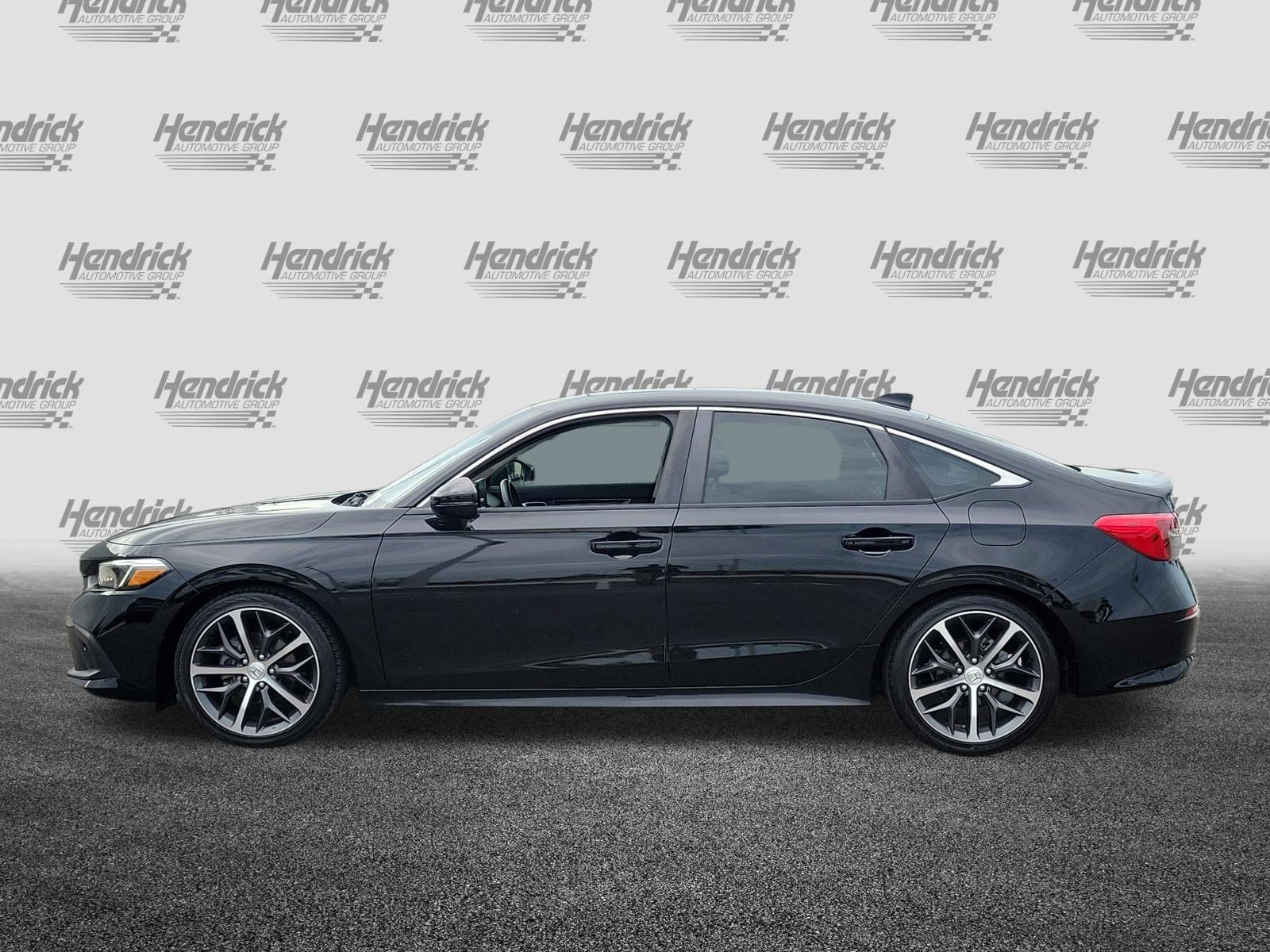 Used 2024 Honda Civic Touring image 4