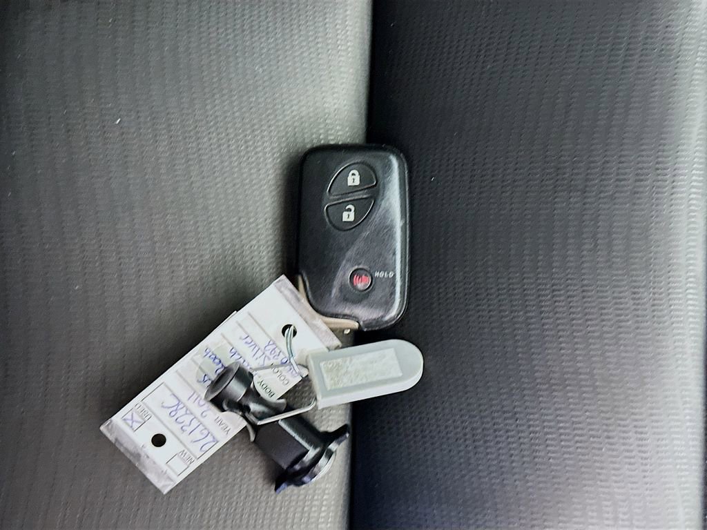 Used 2011 Lexus CT 200h Premium w/ Premium Audio Pkg FWD image 35