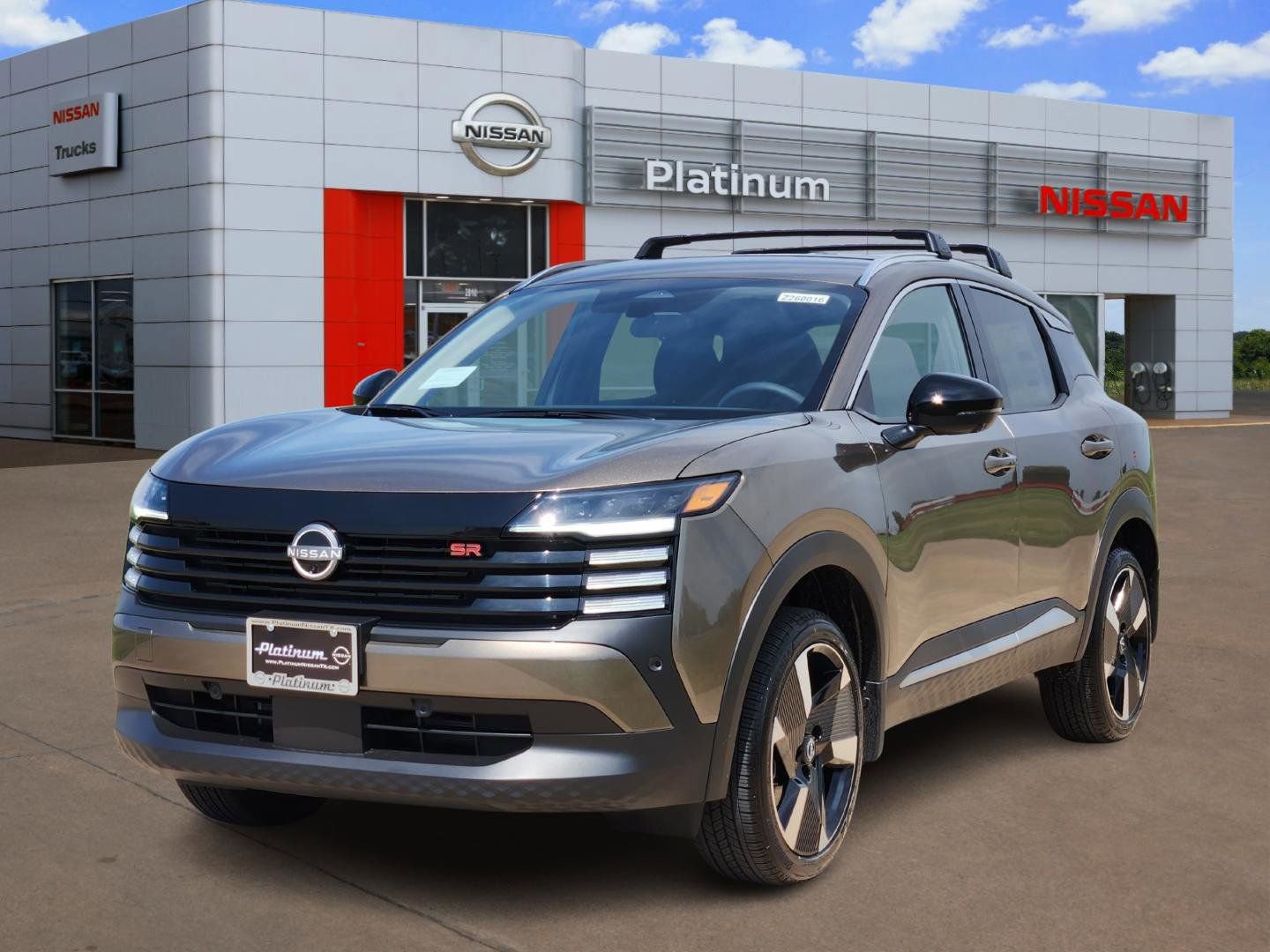 New 2026 Nissan Kicks SR image 2