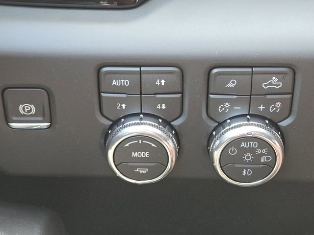 New 2026 GMC Sierra 2500 AT4X w/ AT4X AEV Edition AWD/4WD image 15