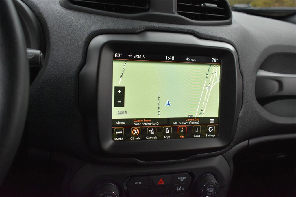 Used 2022 Jeep Renegade Trailhawk w/ Trailer Tow Group image 18