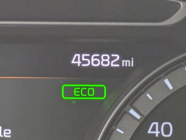 Used 2018 Kia Niro EX Premium FWD image 11