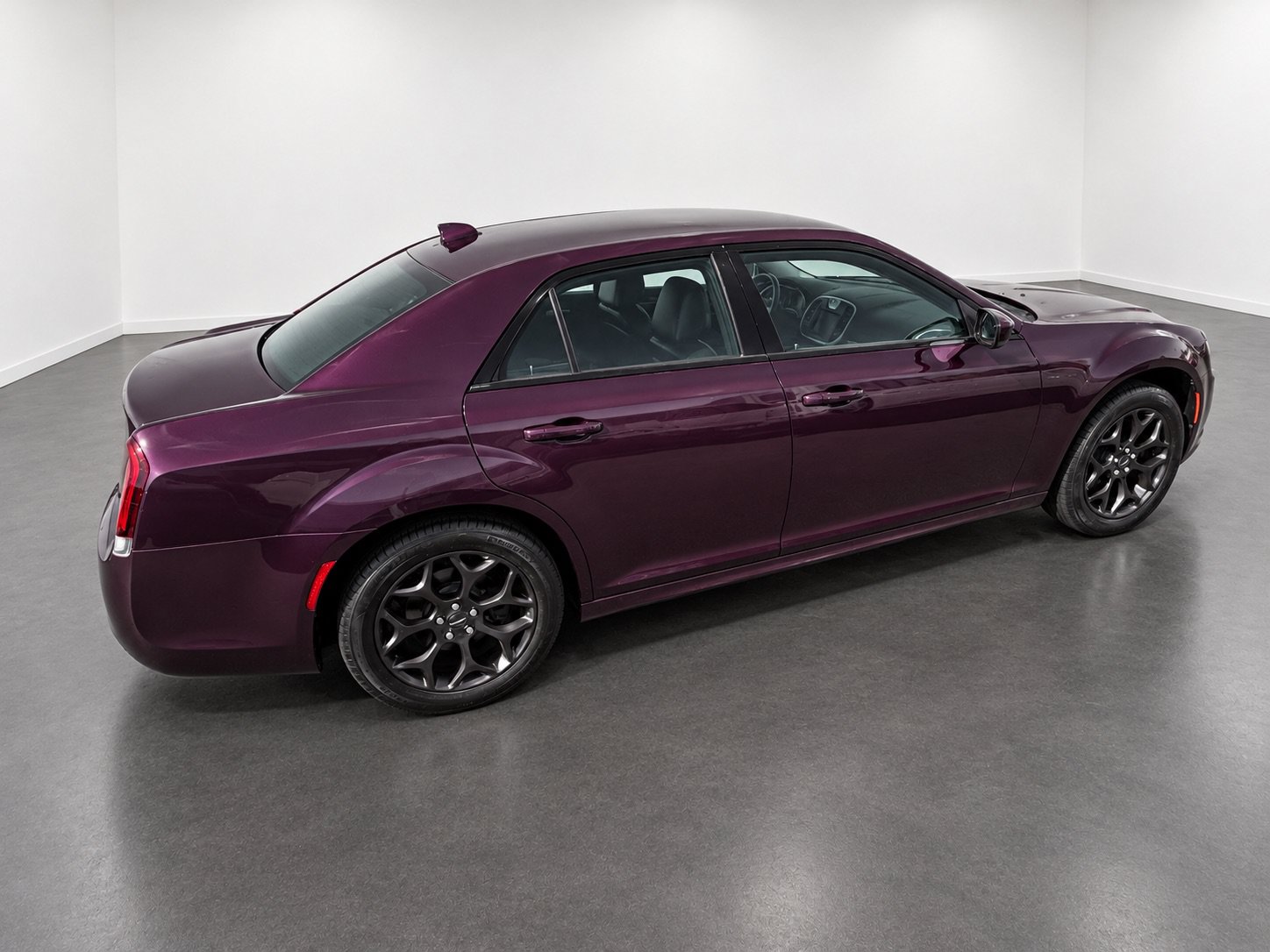 Used 2021 Chrysler 300 Touring L AWD/4WD image 7