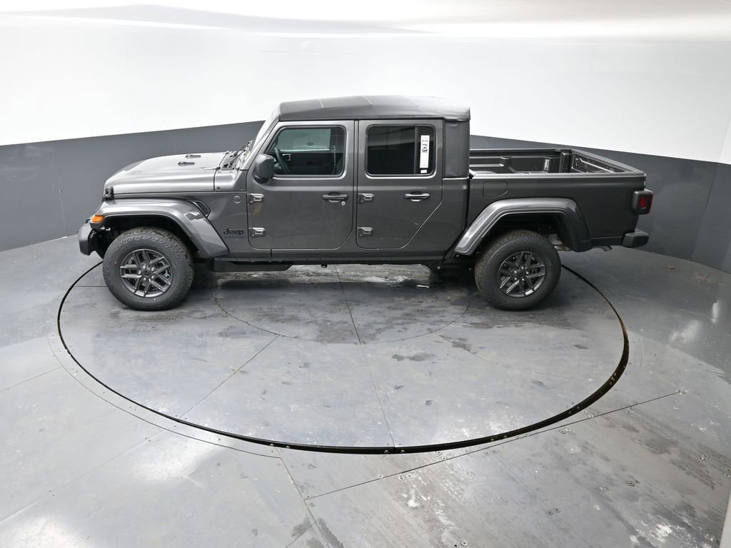 New 2026 Jeep Gladiator Sport image 42