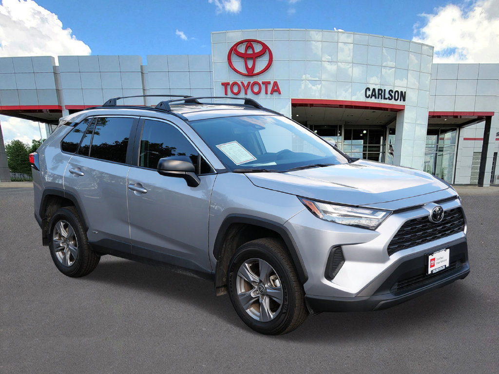 Certified 2025 Toyota RAV4 LE AWD/4WD image 2