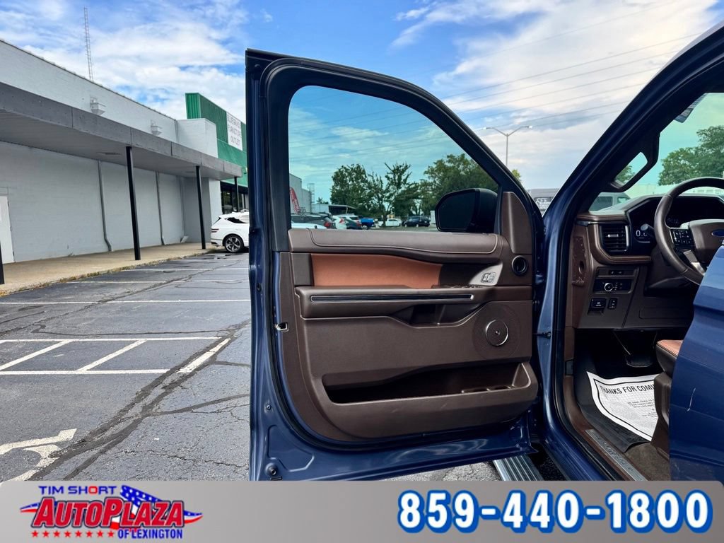 Used 2022 Ford Expedition King Ranch AWD/4WD image 58