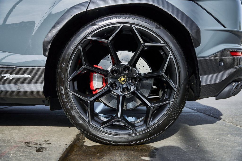 Used 2024 Lamborghini Urus Performante image 25