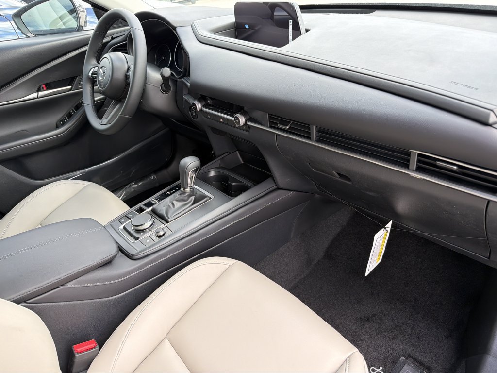 New 2026 MAZDA CX-30 AWD 2.5 S w/ Select Sport Pkg image 9