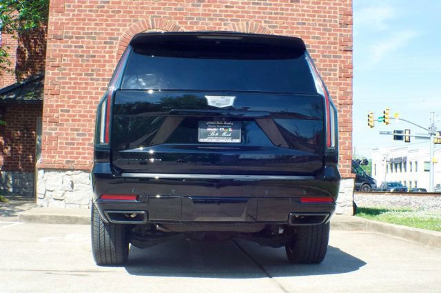 Used 2025 Cadillac Escalade Sport w/ Touring Package AWD/4WD image 6