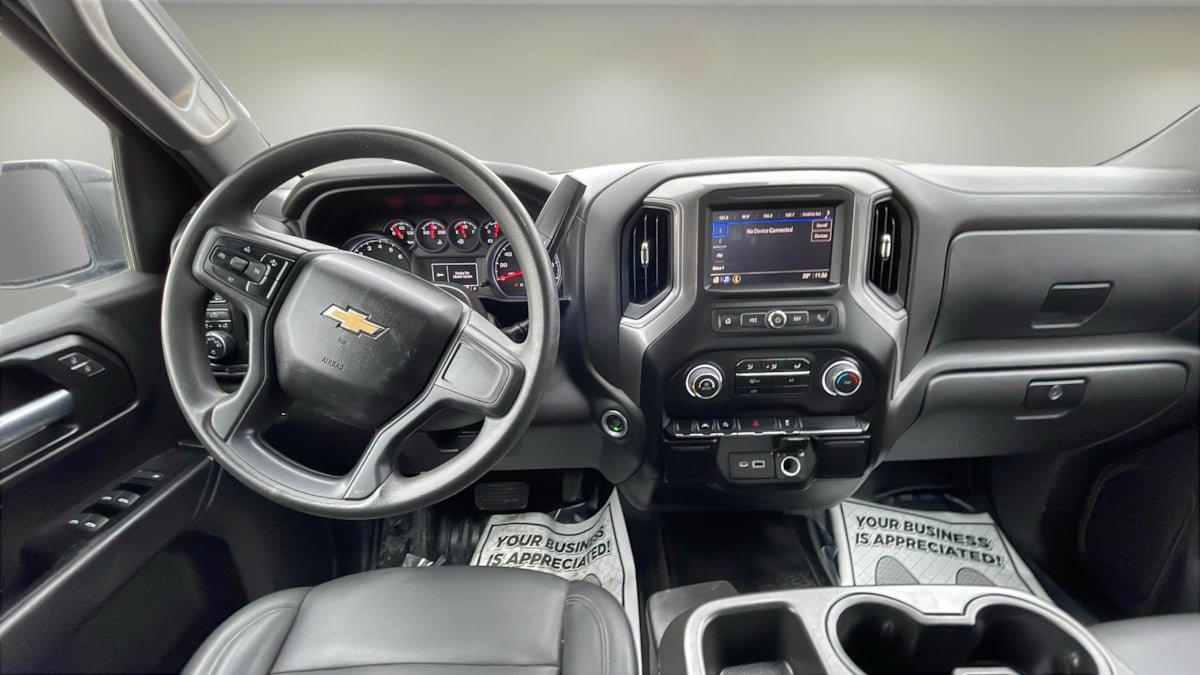 Used 2023 Chevrolet Silverado 1500 W/T AWD/4WD image 9