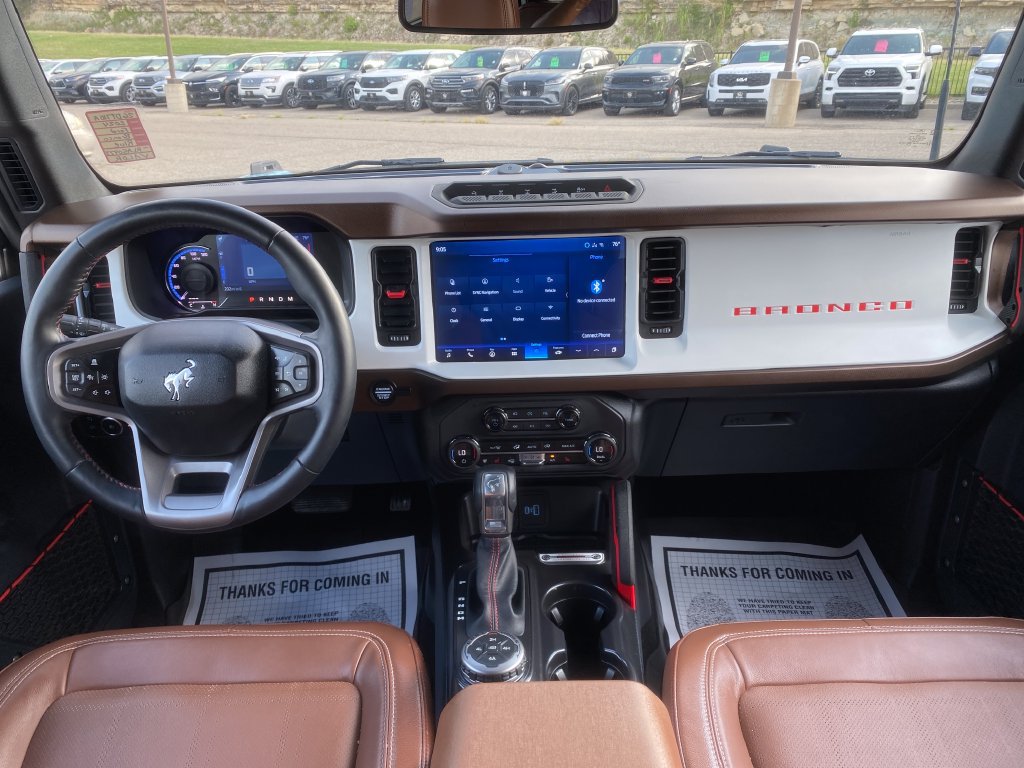 Used 2024 Ford Bronco Heritage Edition AWD/4WD image 13