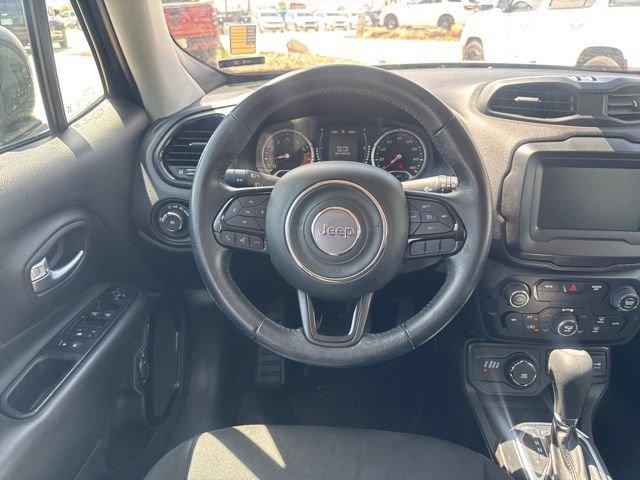 Certified 2020 Jeep Renegade Altitude AWD/4WD image 15