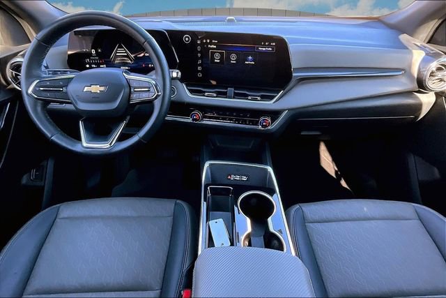 Used 2025 Chevrolet Equinox LT w/ Convenience Package II image 15