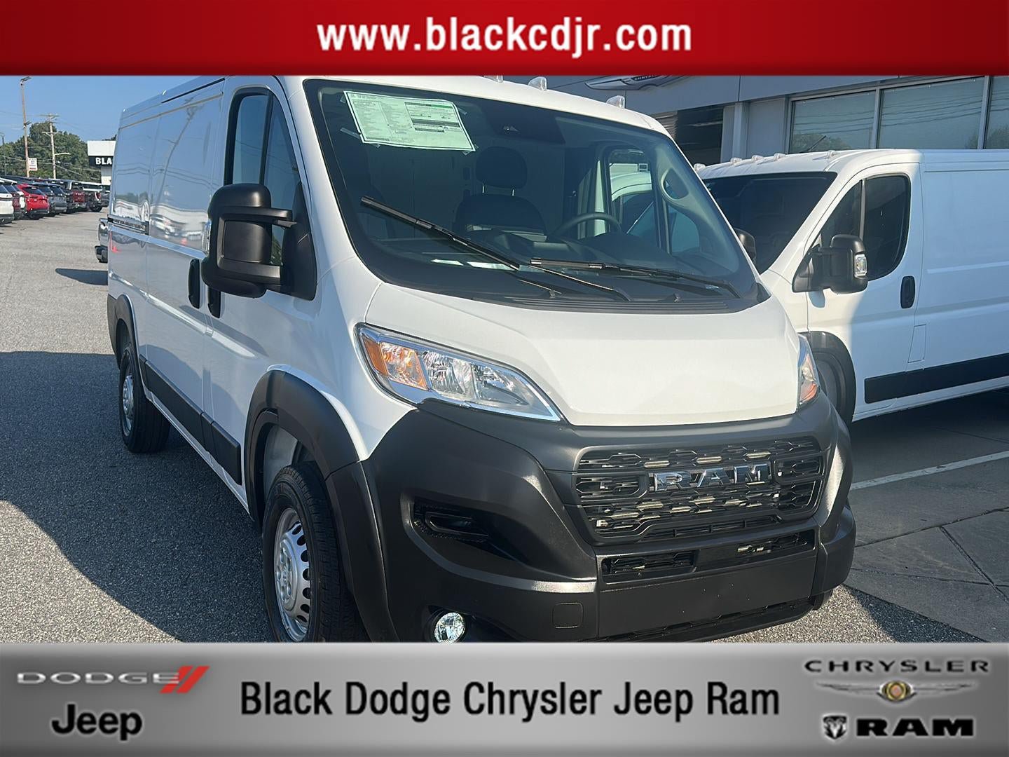 New 2025 RAM ProMaster 2500 w/ Convenience Group FWD image 1