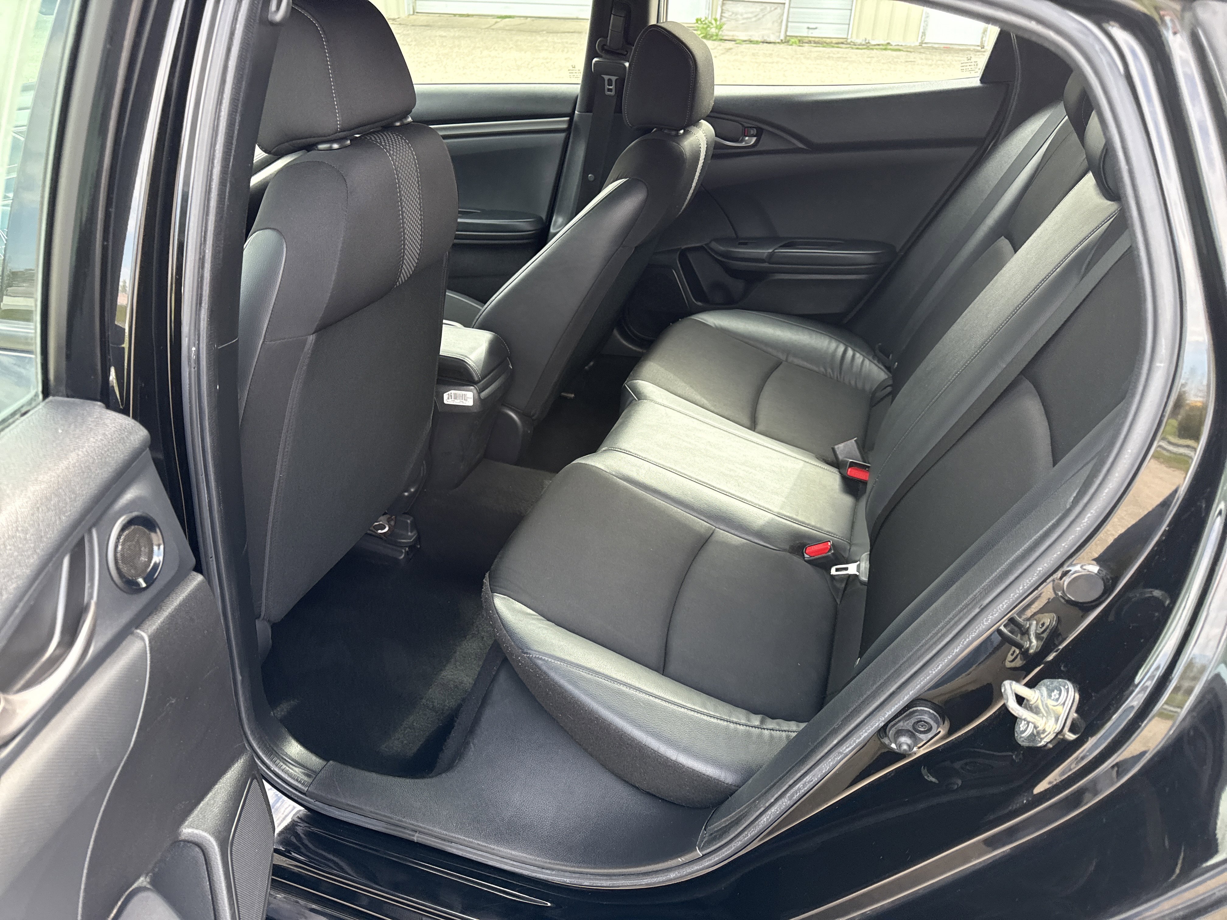 Used 2021 Honda Civic Sport image 15