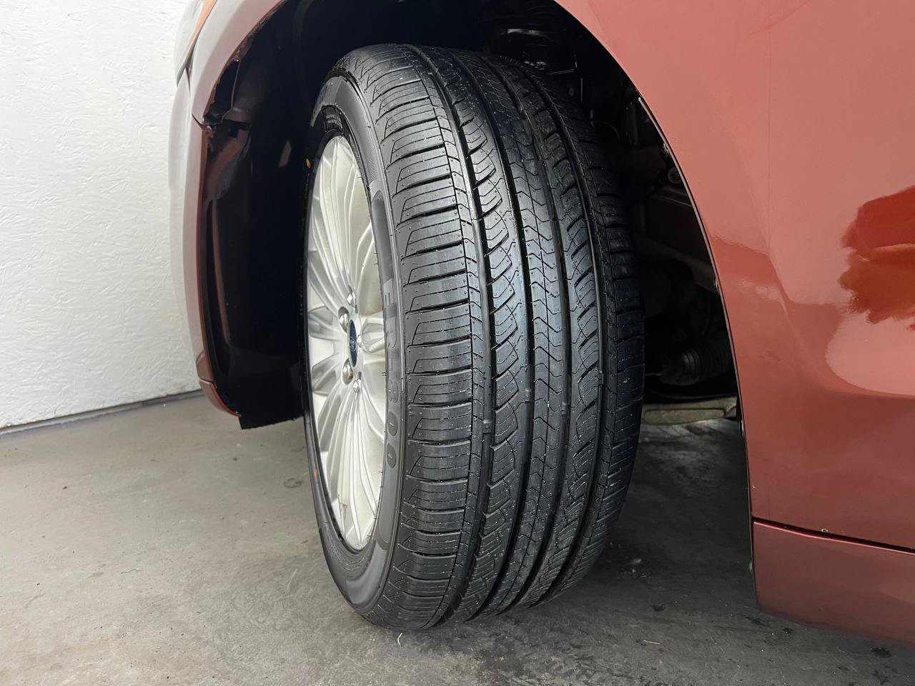 Used 2016 Ford Fusion SE w/ Equipment Group 502A FWD image 27