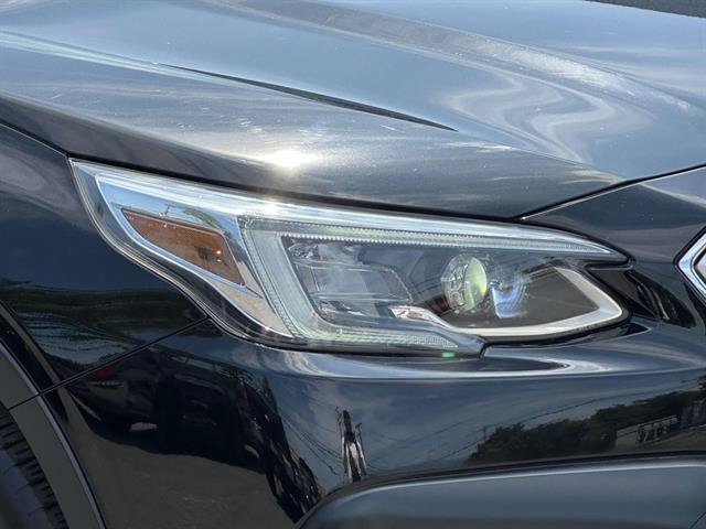 Used 2022 Subaru Outback Touring XT AWD/4WD image 8