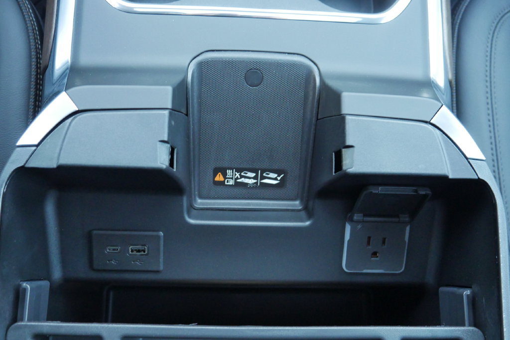 New 2026 Chevrolet Silverado 3500 High Country w/ High Country Premium Package AWD/4WD image 41